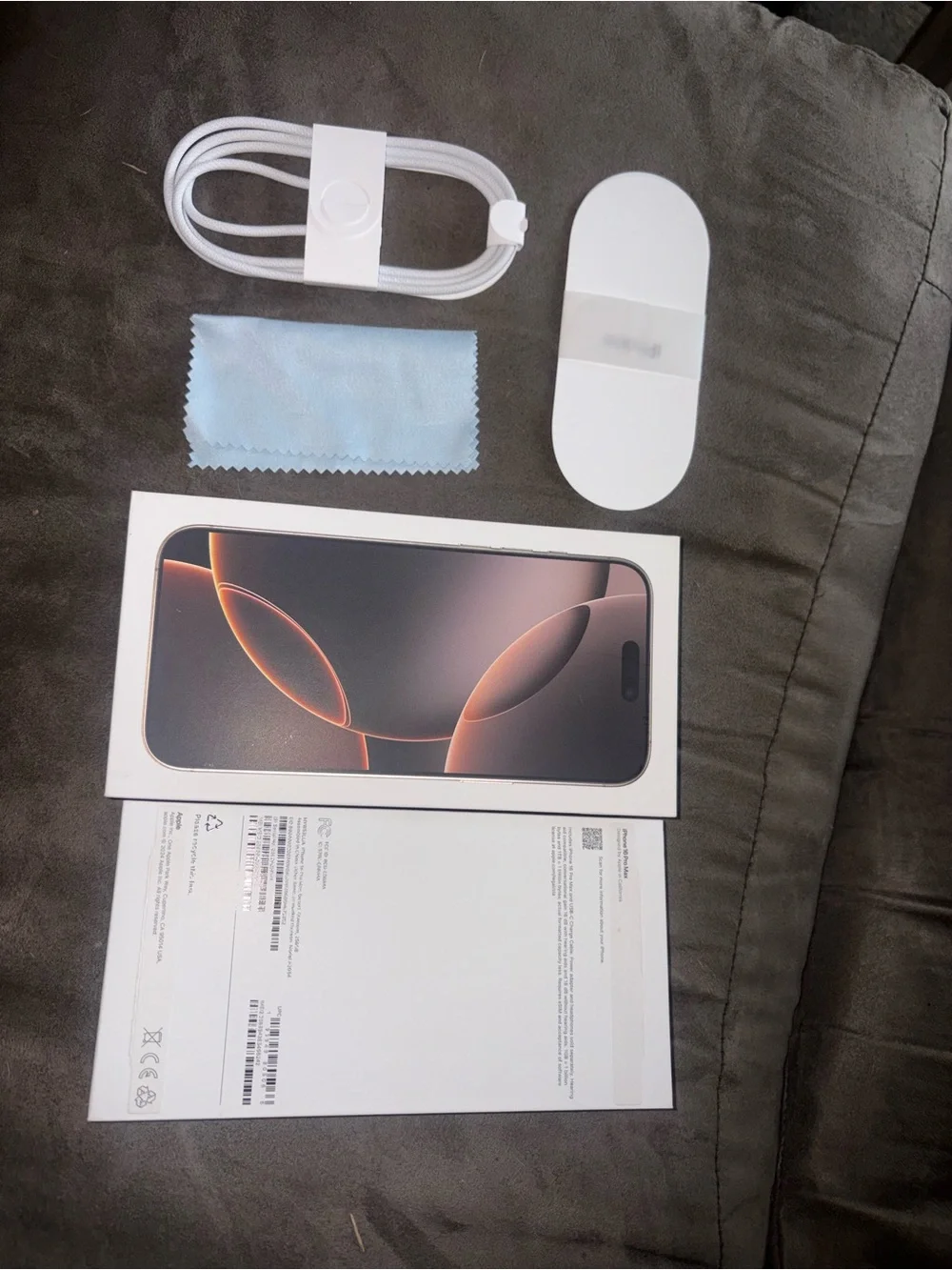 Apple genuine iphone